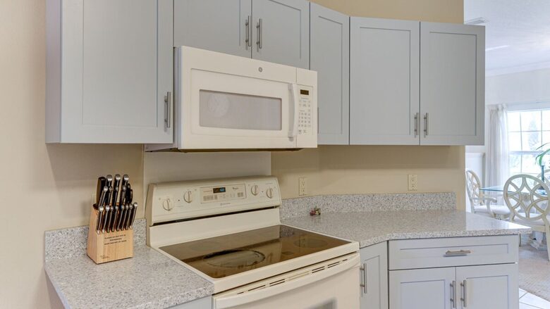 Peaceful Pondside Escape Close to Anna Maria Island - Bradenton, Florida