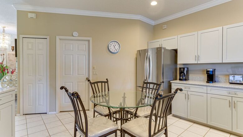 Peaceful Pondside Escape Close to Anna Maria Island - Bradenton, Florida