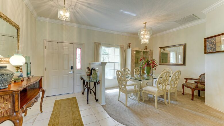 Peaceful Pondside Escape Close to Anna Maria Island - Bradenton, Florida