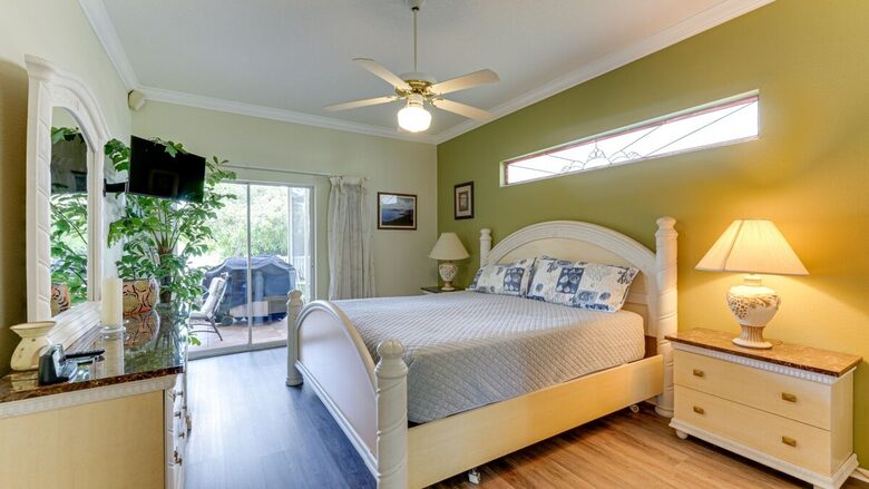 Peaceful Pondside Escape Close to Anna Maria Island - Bradenton, Florida