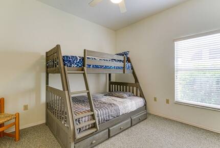 Peaceful Pondside Escape Close to Anna Maria Island - Bradenton, Florida