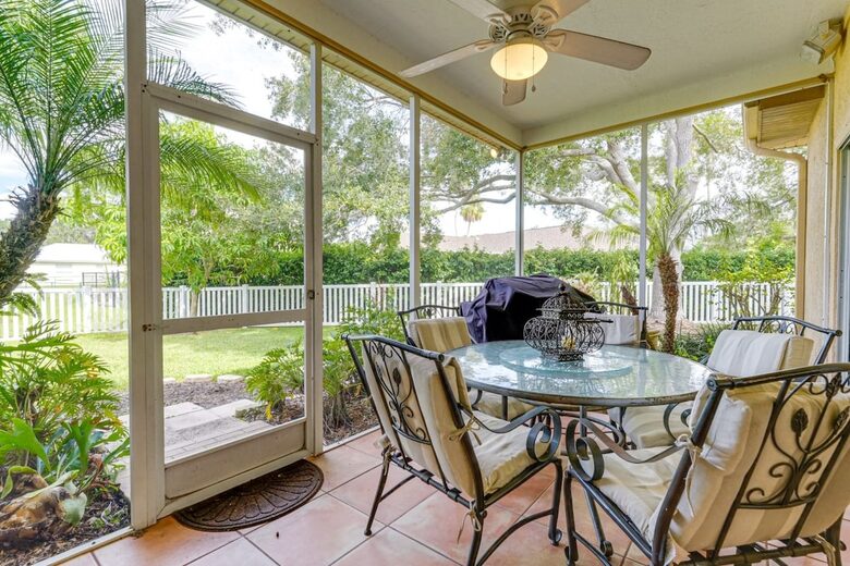 Peaceful Pondside Escape Close to Anna Maria Island - Bradenton, Florida