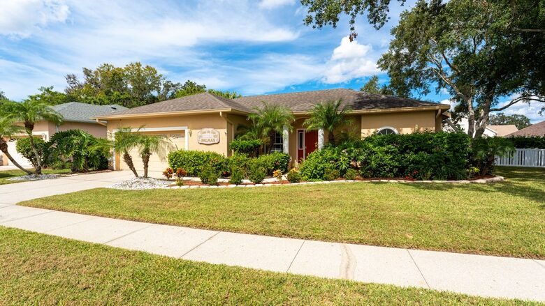 Peaceful Pondside Escape Close to Anna Maria Island - Bradenton, Florida