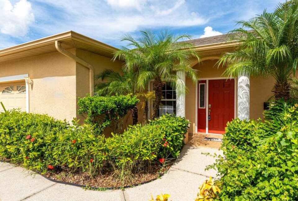 Peaceful Pondside Escape Close to Anna Maria Island - Bradenton, Florida