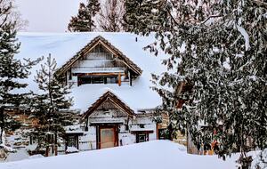 Magical Anam Cara Cabin on Lake Medora - Copper Harbor, Michigan