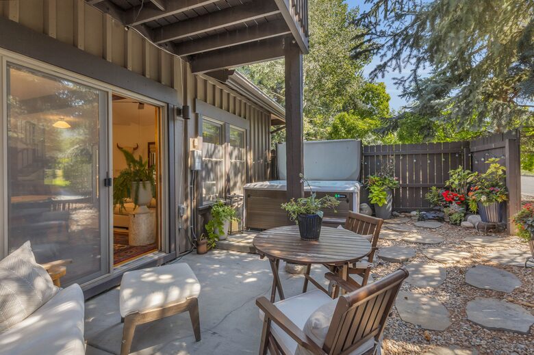 Chic Park City Townhome with Warm Mountain Style - Park City, Utah