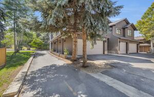 Chic Park City Townhome with Warm Mountain Style - Park City, Utah