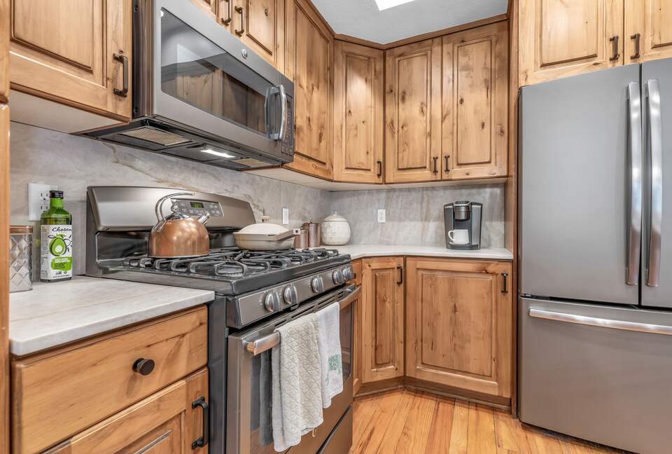 Chic Park City Townhome with Warm Mountain Style - Park City, Utah