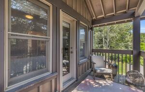 Chic Park City Townhome with Warm Mountain Style - Park City, Utah