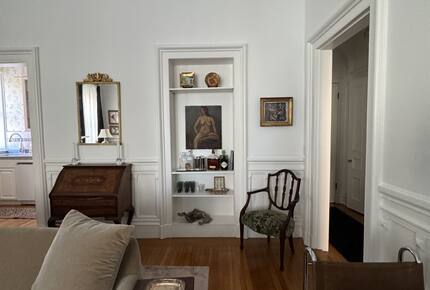 Designer Back Bay Hideaway - Boston, Massachusetts