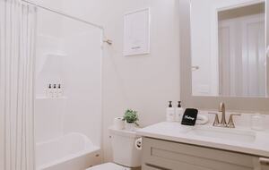 A Restorative Luxury Home in the Heart of Ocean Springs - Ocean Springs, Mississippi