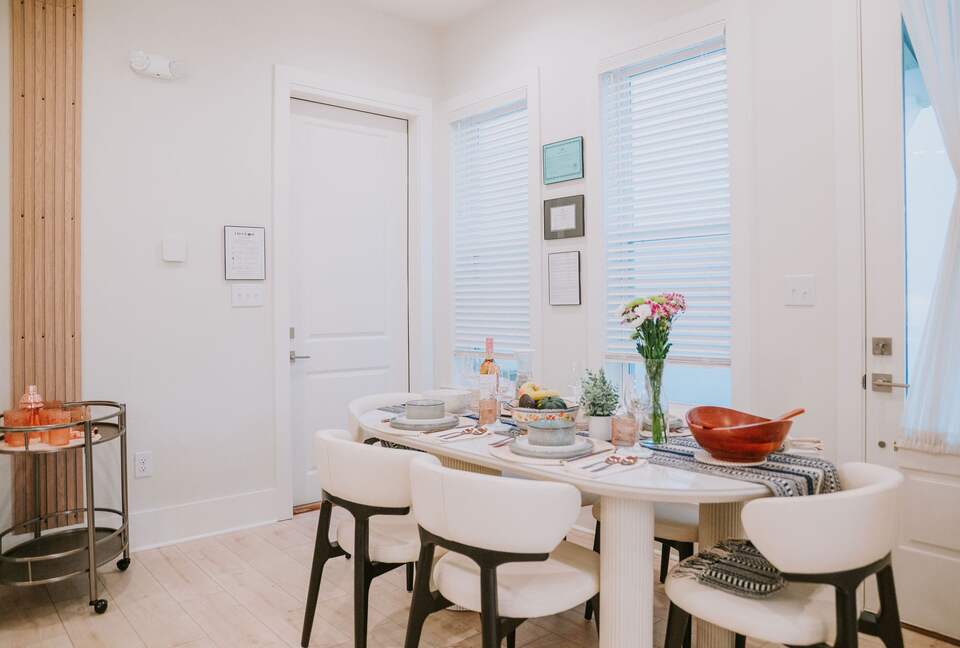 A Restorative Luxury Home in the Heart of Ocean Springs - Ocean Springs, Mississippi