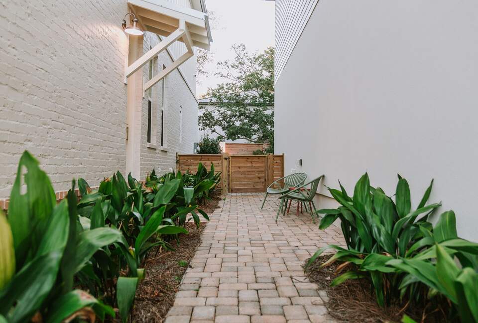 A Restorative Luxury Home in the Heart of Ocean Springs - Ocean Springs, Mississippi