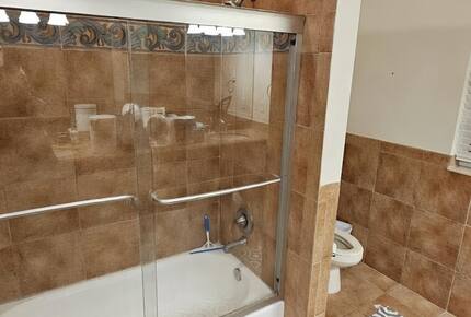 Grand Six-Bedroom Estate on Florida’s Intracoastal - Lantana, Florida