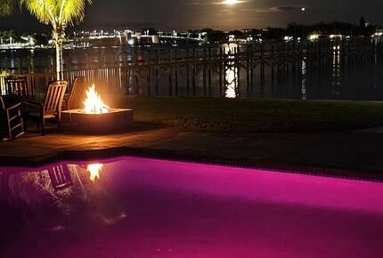 Grand Six-Bedroom Estate on Florida’s Intracoastal - Lantana, Florida