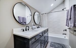 Private Sandy Beach Home on Lake Naomi - Pocono Pines, Pennsylvania