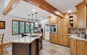 Private Sandy Beach Home on Lake Naomi - Pocono Pines, Pennsylvania