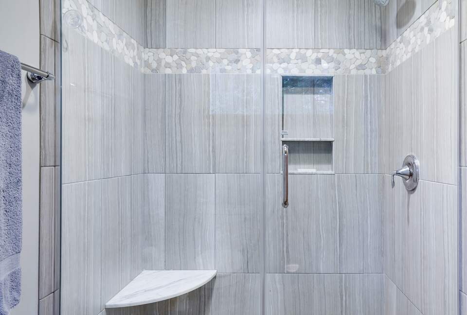 Private Sandy Beach Home on Lake Naomi - Pocono Pines, Pennsylvania