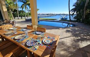 Grand Six-Bedroom Estate on Florida’s Intracoastal - Lantana, Florida