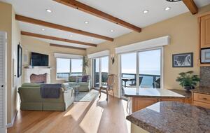 Oceanfront Rio Del Mar Retreat with Panoramic Views - Aptos, California