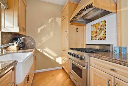 Oceanfront Rio Del Mar Retreat with Panoramic Views - Aptos, California