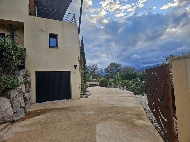 A Corsican House near Porto-Vecchio - Porto-Vecchio, France