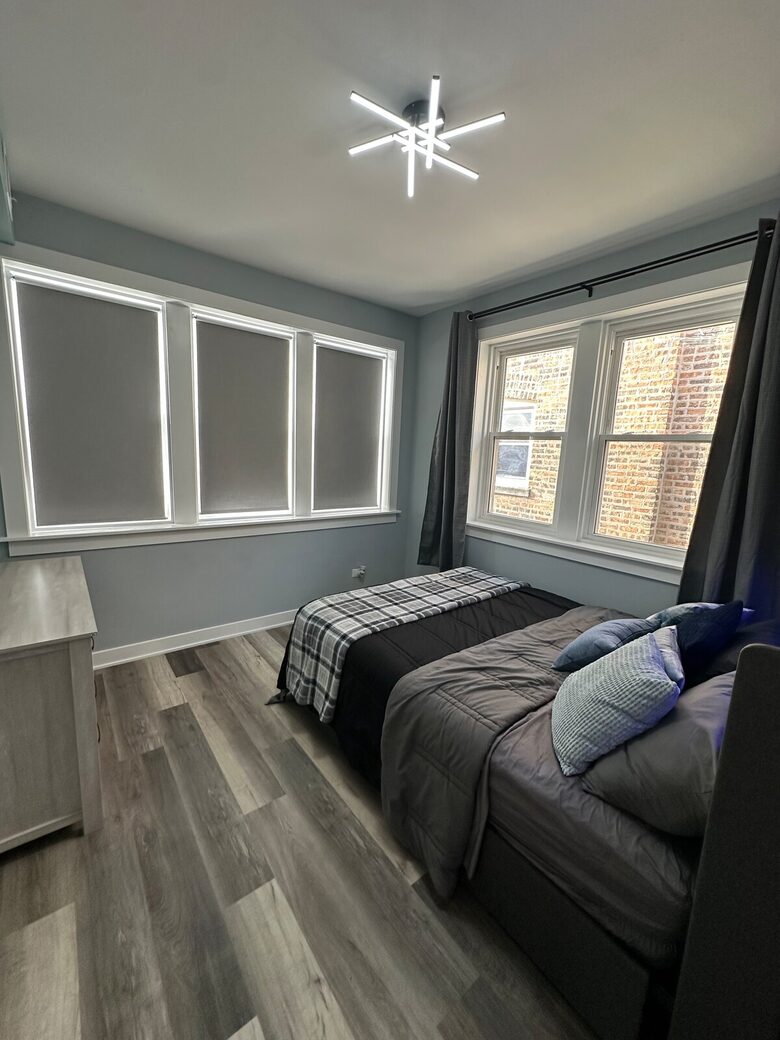 Quiet Chicago Getaway Near Portage Park - Chicago, Illinois