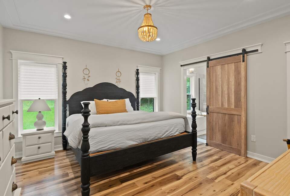 Master Bedroom King Organic Mattress