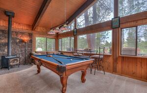 Spacious Sunriver Retreat Near the Deschutes River - Sunriver, Oregon