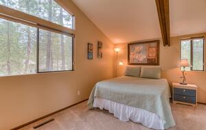 Spacious Sunriver Retreat Near the Deschutes River - Sunriver, Oregon