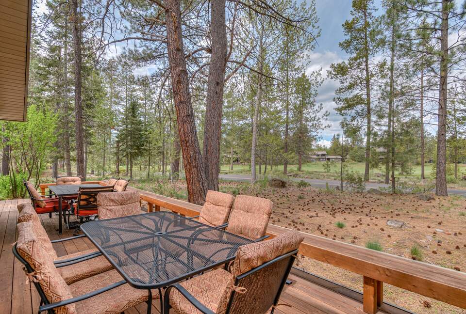 Spacious Sunriver Retreat Near the Deschutes River - Sunriver, Oregon