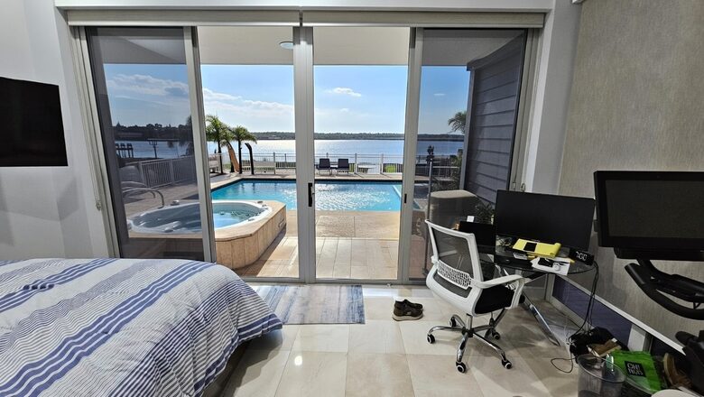 Grand Six-Bedroom Estate on Florida’s Intracoastal - Lantana, Florida