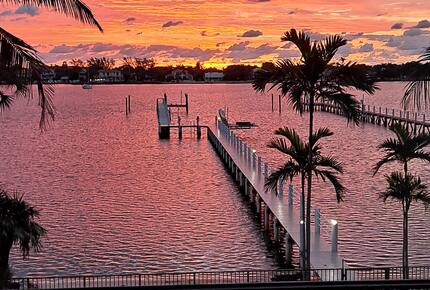 Grand Six-Bedroom Estate on Florida’s Intracoastal - Lantana, Florida