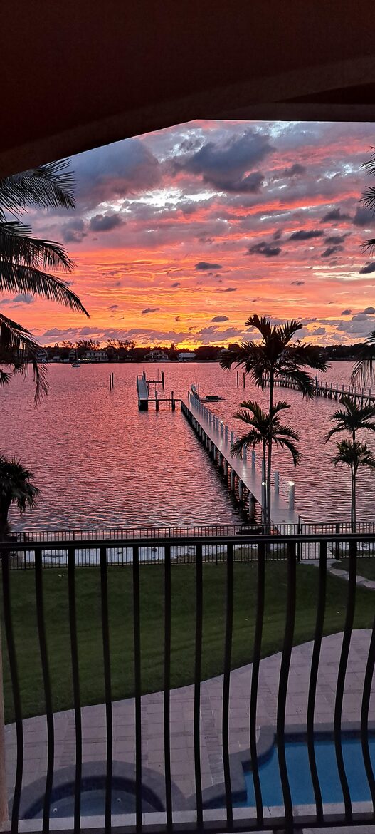 Grand Six-Bedroom Estate on Florida’s Intracoastal - Lantana, Florida