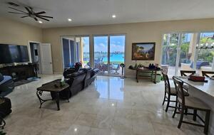 Grand Six-Bedroom Estate on Florida’s Intracoastal - Lantana, Florida
