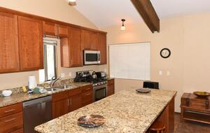 Spacious Sunriver Retreat Near the Deschutes River - Sunriver, Oregon