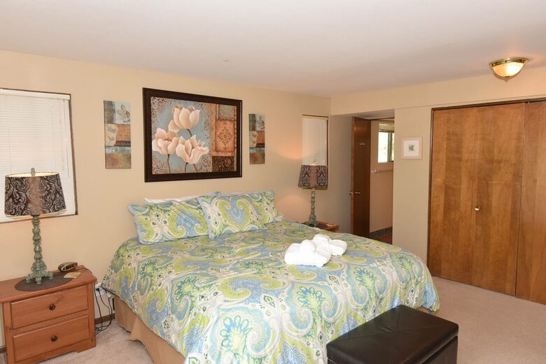 Spacious Sunriver Retreat Near the Deschutes River - Sunriver, Oregon