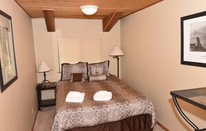 Spacious Sunriver Retreat Near the Deschutes River - Sunriver, Oregon