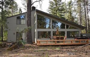 Spacious Sunriver Retreat Near the Deschutes River - Sunriver, Oregon