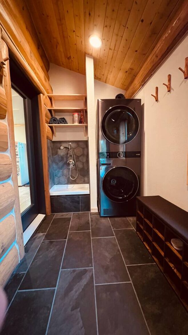 Cozy Mt. Baker Cabin with Forest & Mountain Views - Deming, Washington