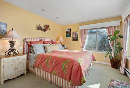 Oceanfront Rio Del Mar Retreat with Panoramic Views - Aptos, California