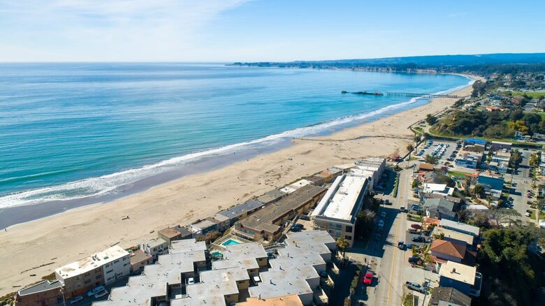 Oceanfront Rio Del Mar Retreat with Panoramic Views - Aptos, California