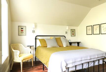 Restored 150-Year-Old Farmhouse at Stemple Creek Ranch - Tomales, California