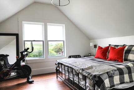 Restored 150-Year-Old Farmhouse at Stemple Creek Ranch - Tomales, California