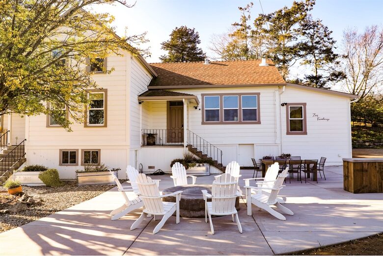 Restored 150-Year-Old Farmhouse at Stemple Creek Ranch - Tomales, California
