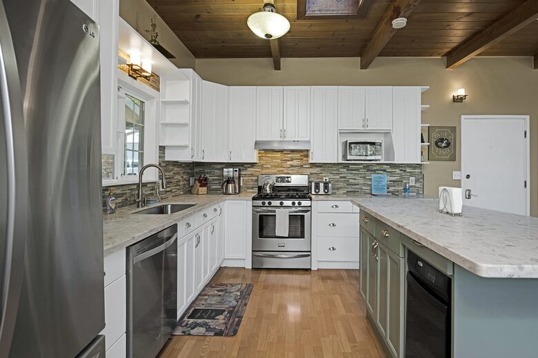 River View Lodge on the Russian River - Healdsburg, California