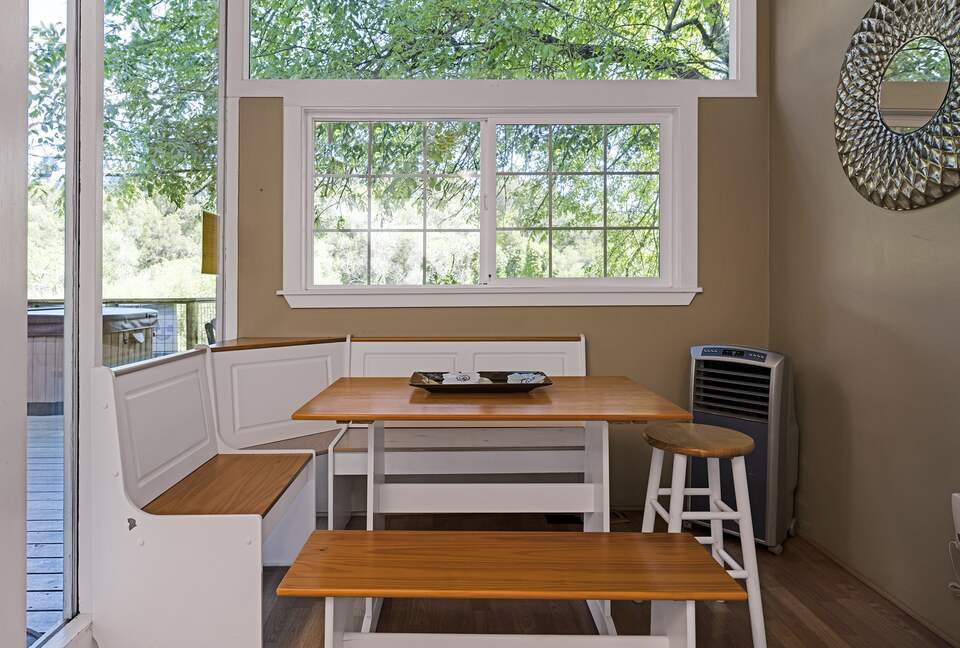 River View Lodge on the Russian River - Healdsburg, California