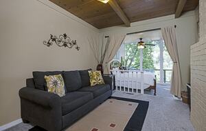 River View Lodge on the Russian River - Healdsburg, California