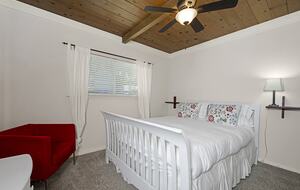 River View Lodge on the Russian River - Healdsburg, California