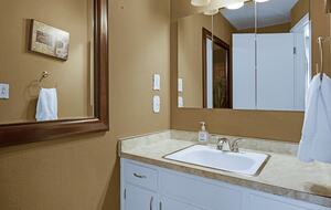 River View Lodge on the Russian River - Healdsburg, California